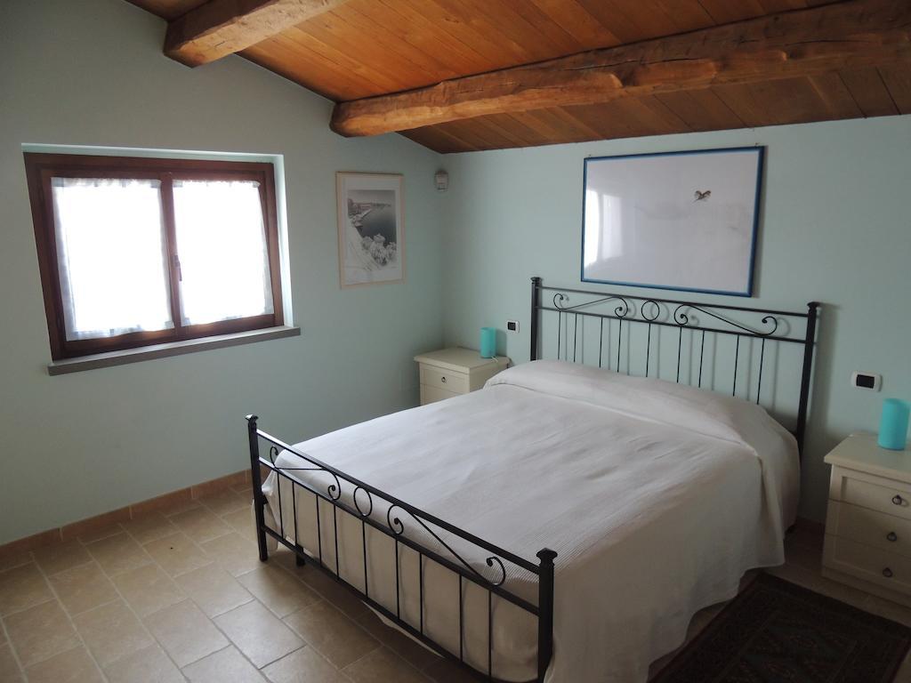 Colle Delle Meraviglie Fratticciola Selvatica Zimmer foto